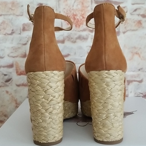 New Jessica Simpson Suella Leather Sandals - Picture 5 of 13